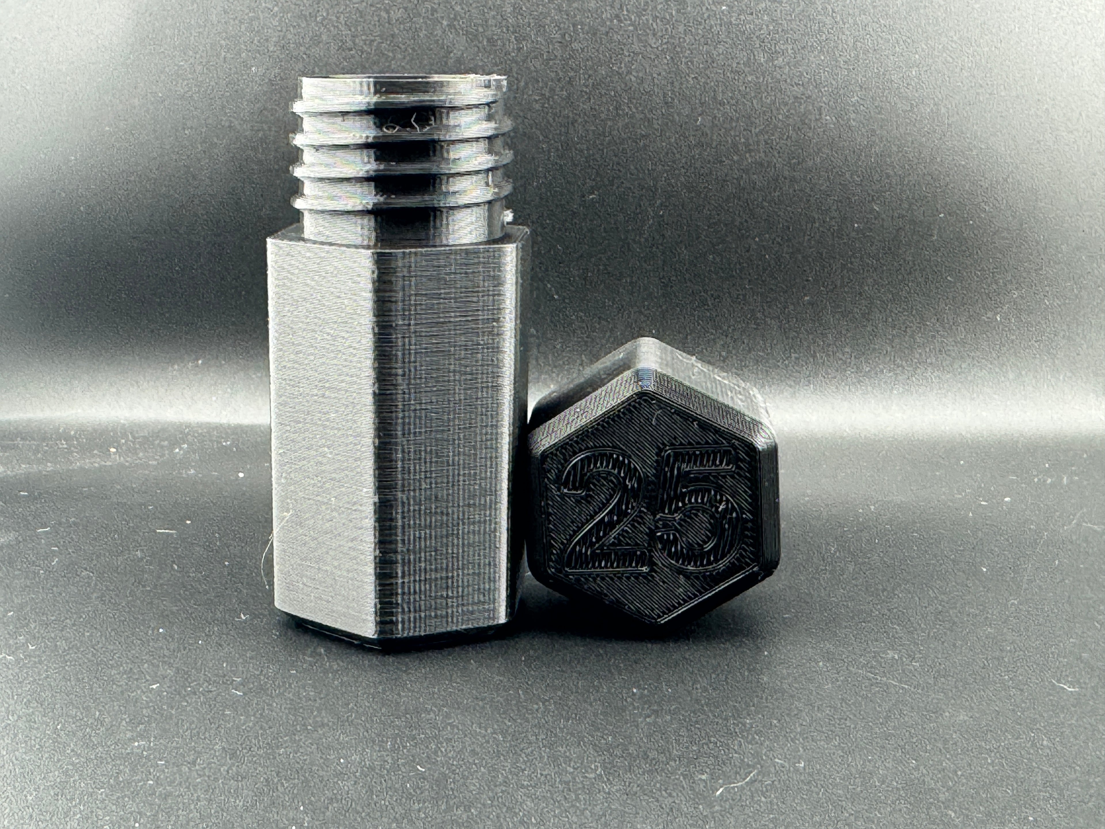 Quarter Dollar Coin Tube